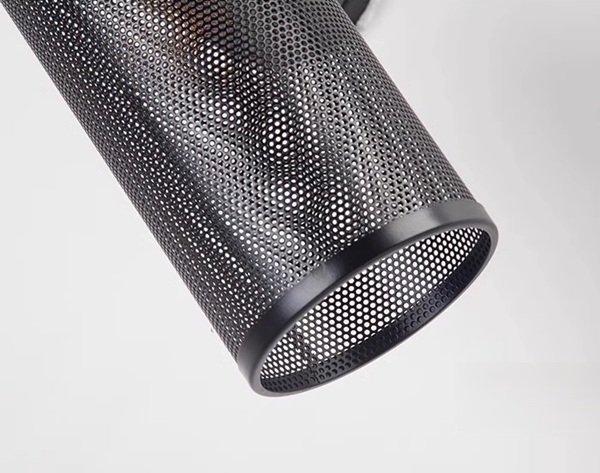 スタイリッシュなブラケットライト「KKC-W3756A」のスチールメッシュのシェード