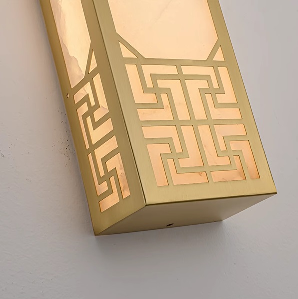 ステンレス製屋外ブラケット「OM-22-1025-C」（真鍮塗装）フレーム模様