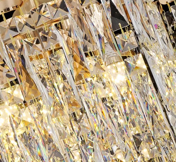 ラグジュアリーなデザインのクリスタルシャンデリア「CO-COSK2025-1」クリスタル