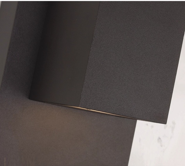 茶褐色のシンプルでモダンな屋外照明「SK-N1033」フレーム