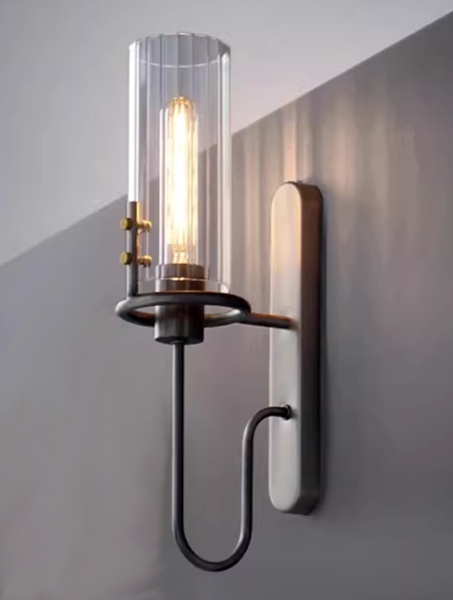 フレームの形がモダンなアメリカンテイストのブラケットライト「CO-COSK5-3027」1灯