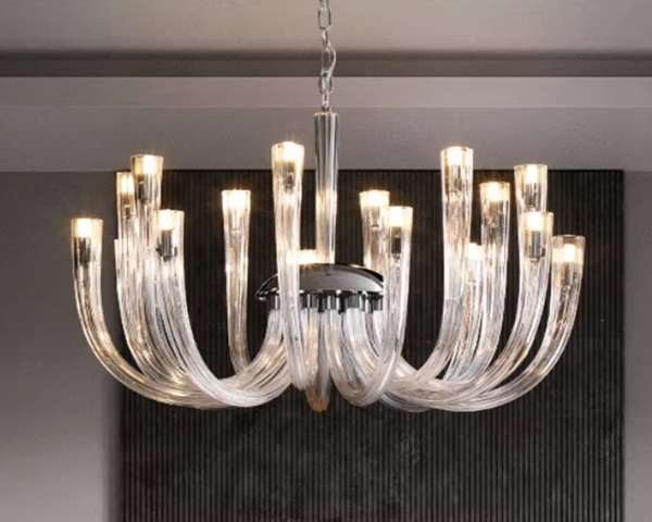 エレガントな雰囲気のデザインシャンデリア「KLC-3601」16灯