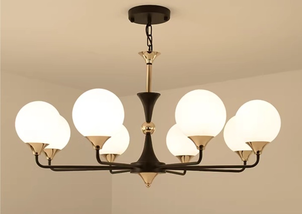 アメリカンテイストのシンプルなデザイン照明「SK-LR2901-8」8灯